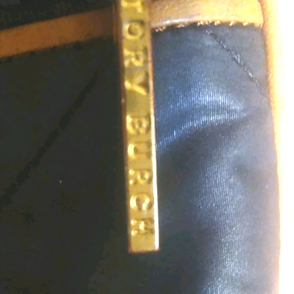 Tory Burch Crossboby Bag - Picture 4 of 10